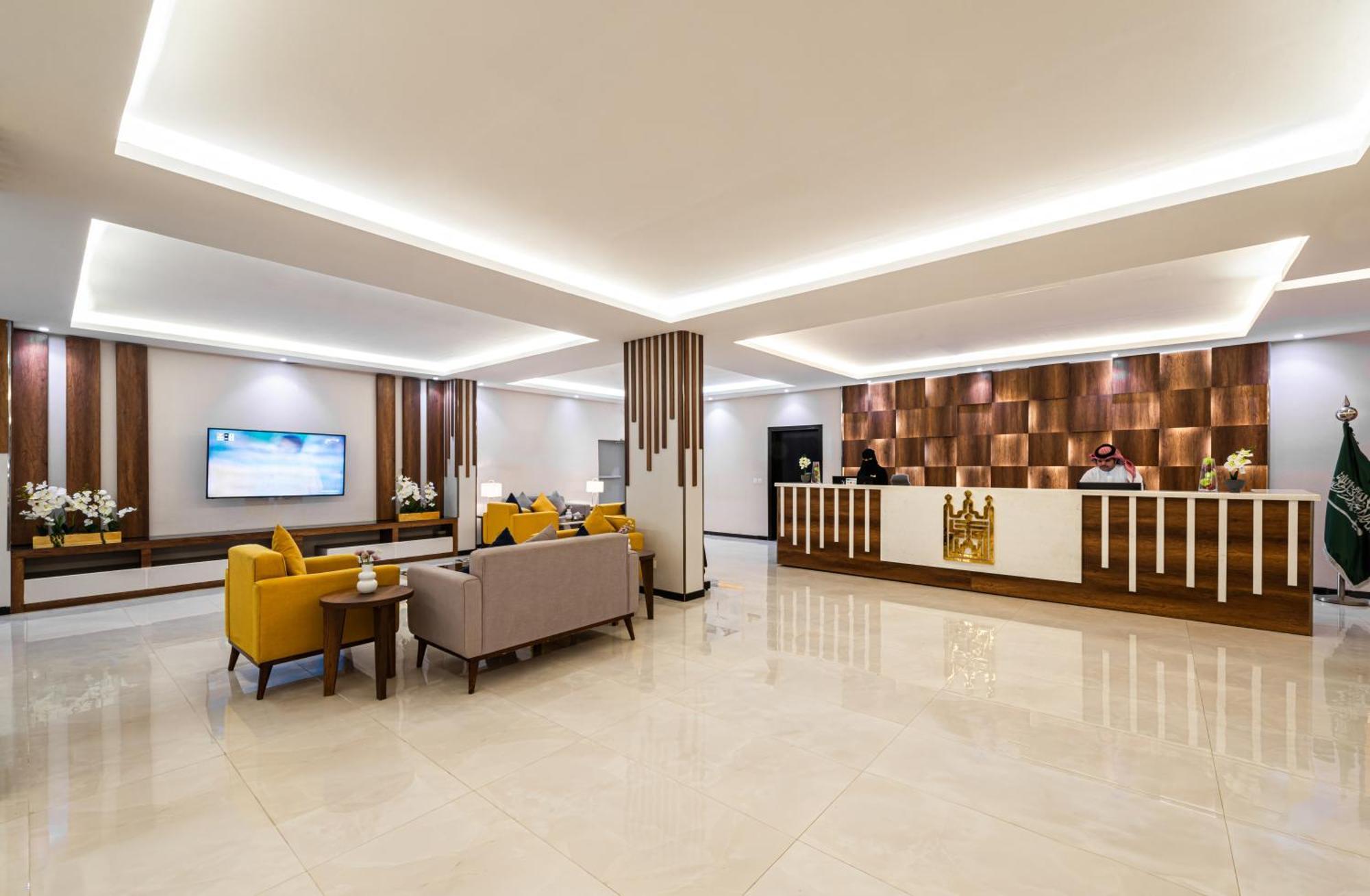 The Palace Hotel Suites Хаміс-Мушайт Екстер'єр фото